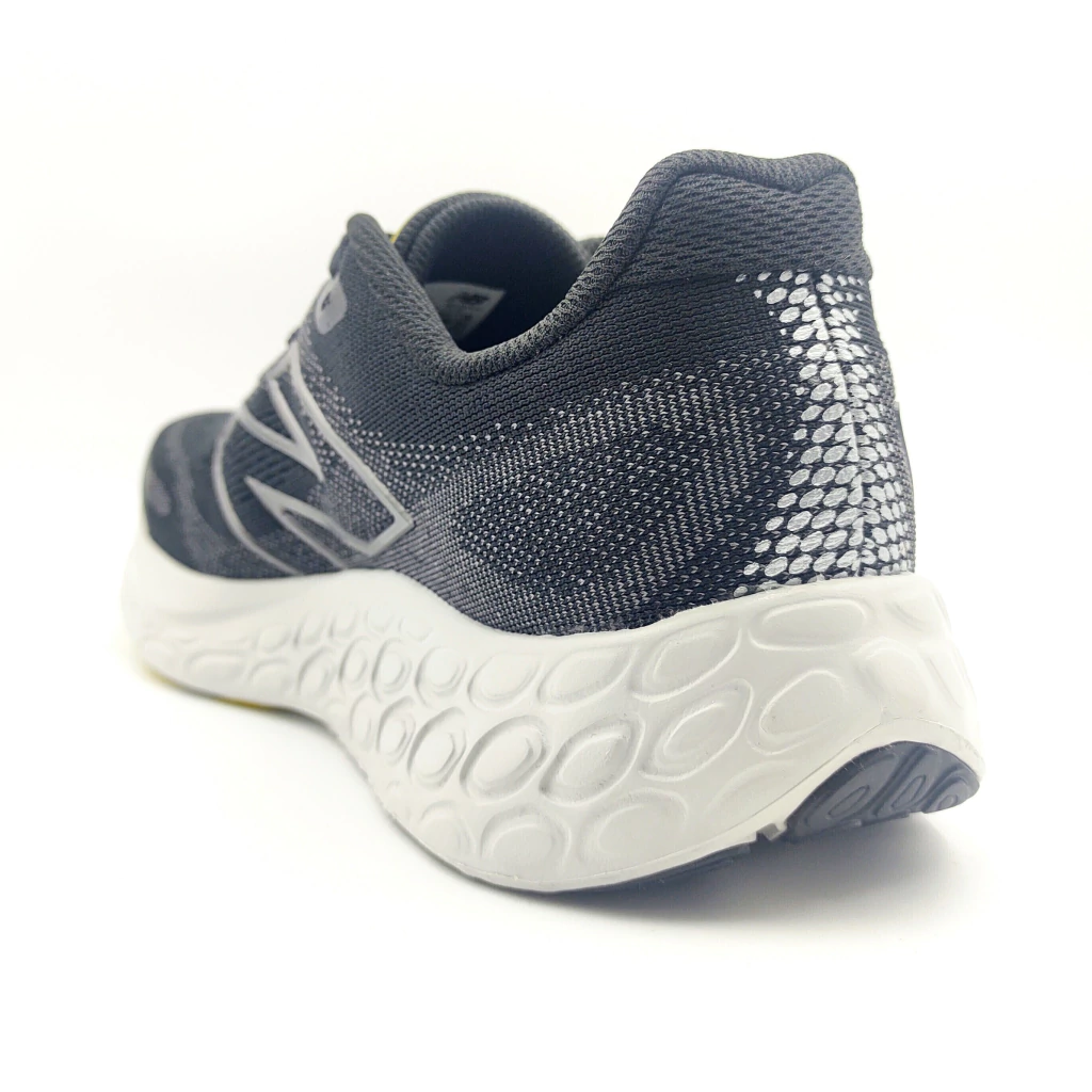 Zapatillas New Balance M680CB8 Negro Amarillo - Imagen 3